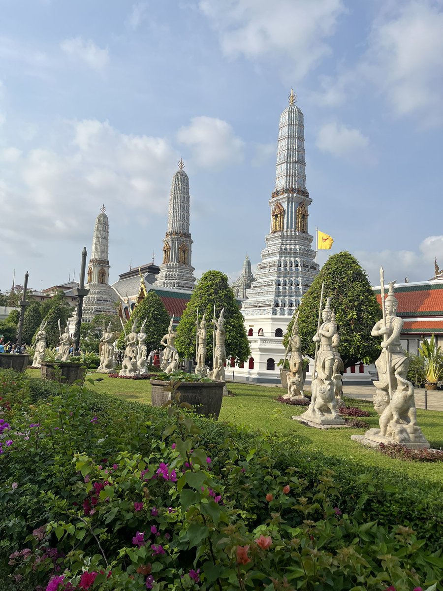 Ms.Zolnierczyk tweet media