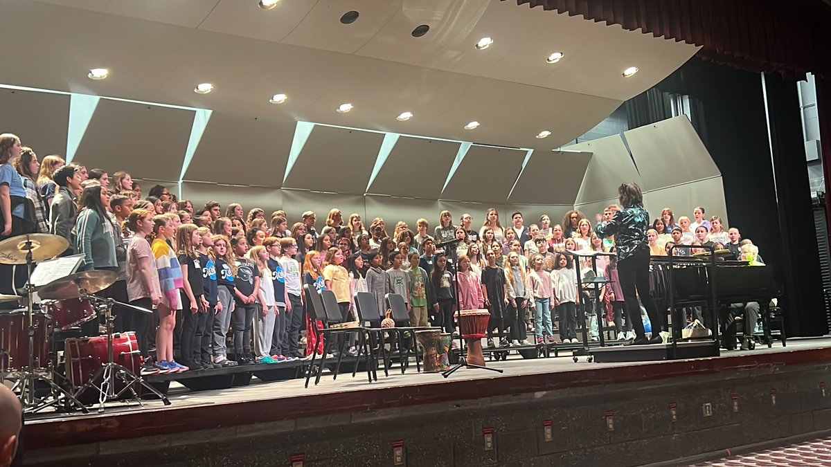 Mrs O'Kane 🎵 tweet media