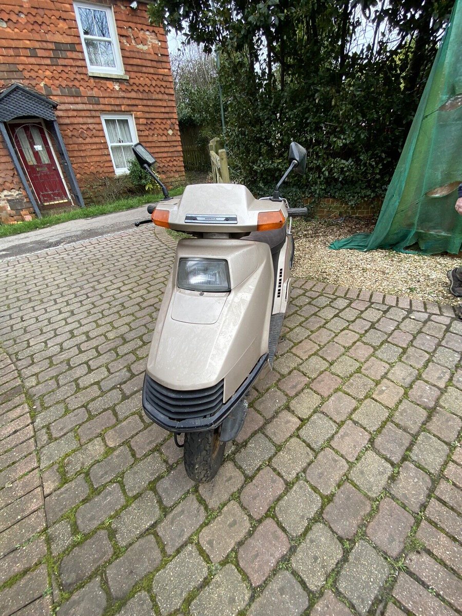 BarnFindsUK's tweet photo. Ad: Honda Spacy 250
On eBay here -->> https://t.co/x0pRKwBrZT
#HondaSpacy250 #TwoWheelerLove #RideWithHonda #BikeLife #ScooterLife #MotorcycleLovers #HondaFans #TwoWheelerSale https://t.co/AXhxWSRod2