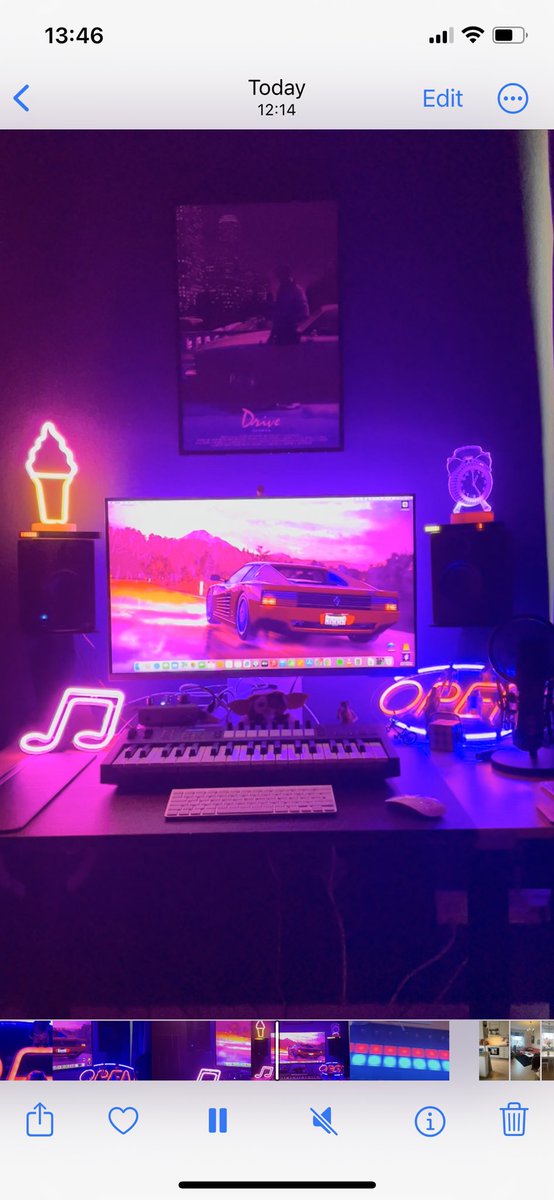 Good night! 
#synthwave #s #retrowave #synth #synthpop #electronicmusic #synthesizer #retro  #newwave #outrun #homestudio #newretrowave #neon #chillwave  #musicproducer #producer #electronic #linkinparkcover #chesterbennington #onemorelight #onemorelightcover #synthfam #drive