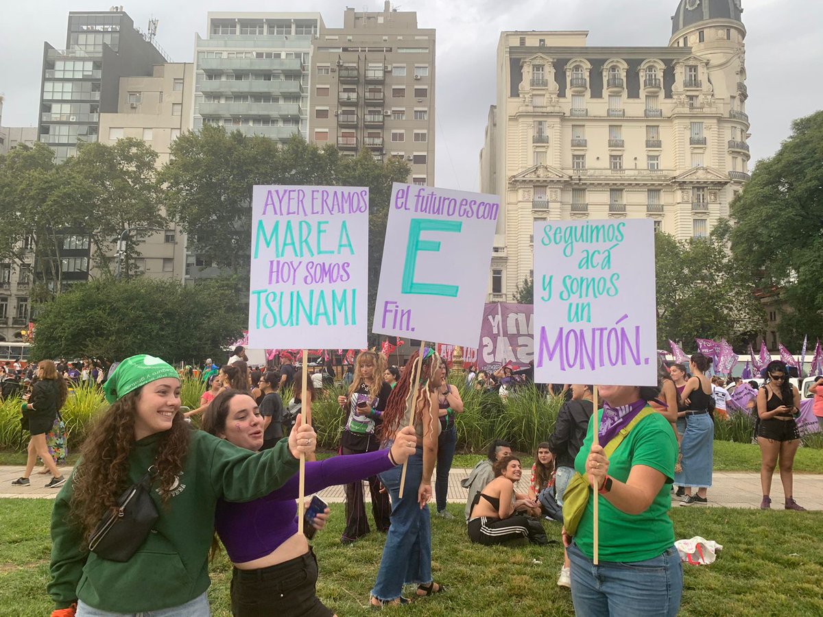 nbg__'s tweet photo. #8M en Buenos Aires. https://t.co/tVicJ6f84Z