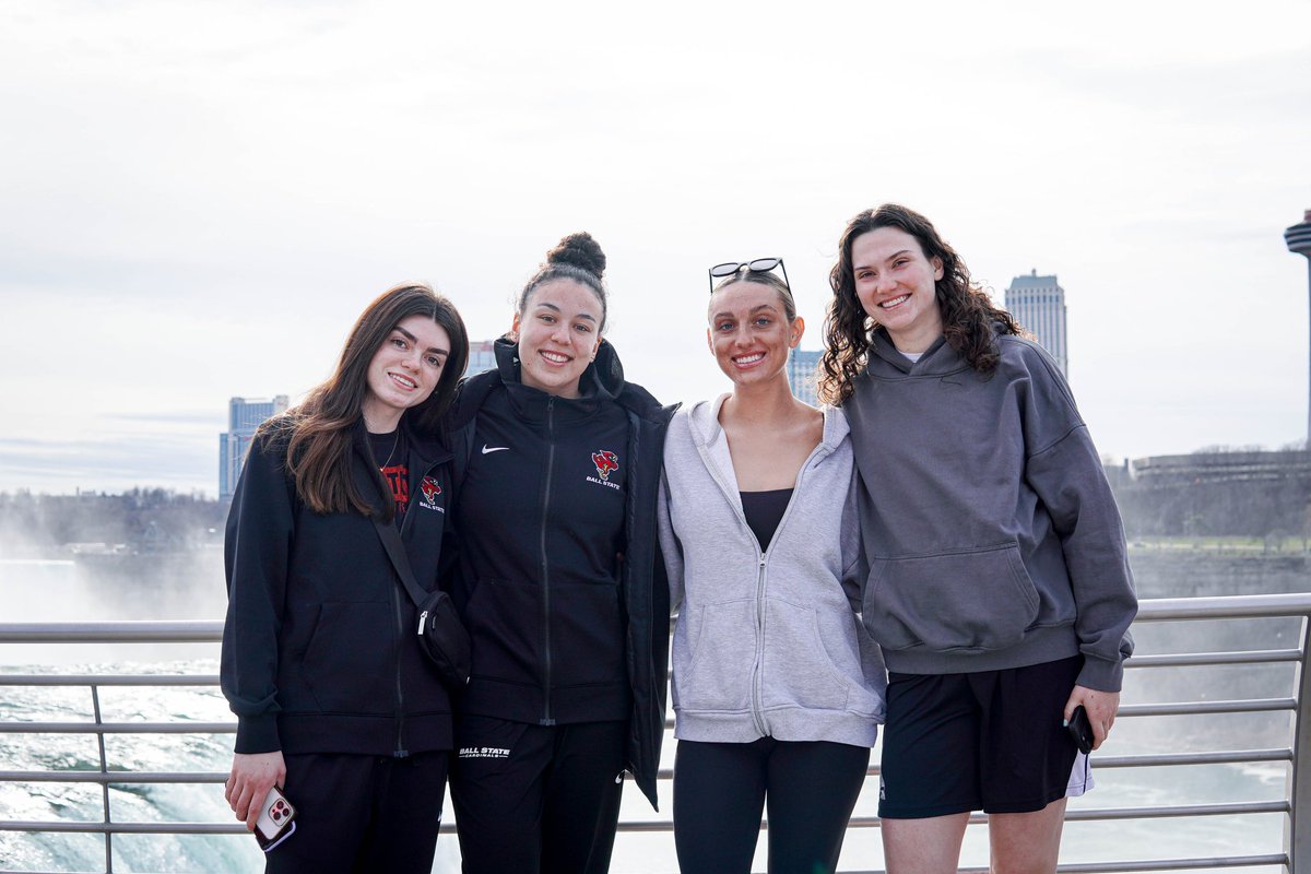📍Niagara Falls 

#ChirpChirp x #WeFly
