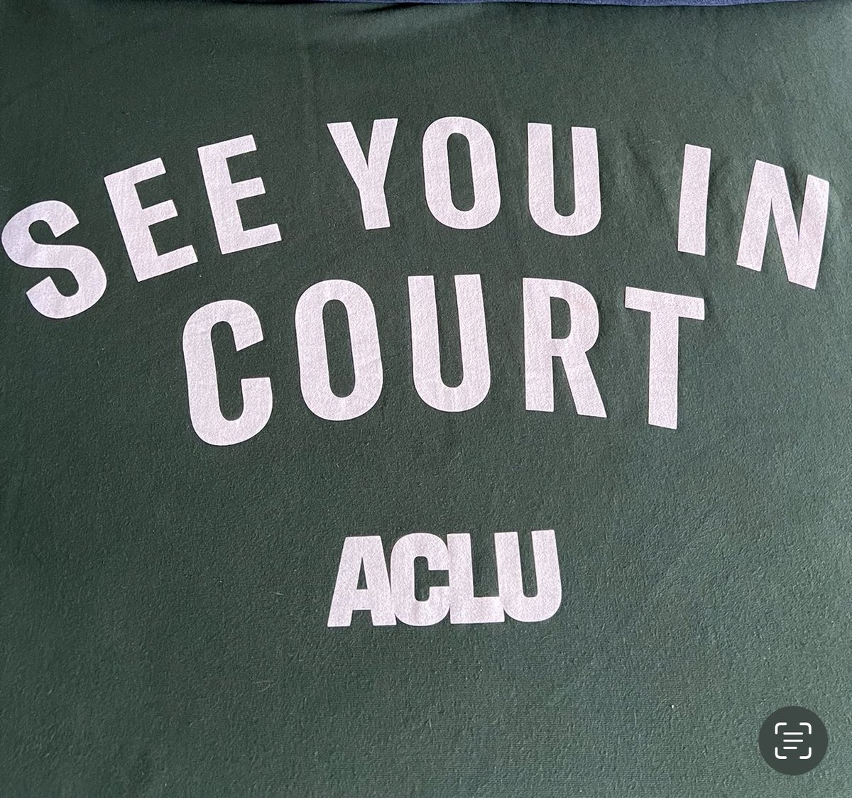 Sandy Chung☮️ tweet media