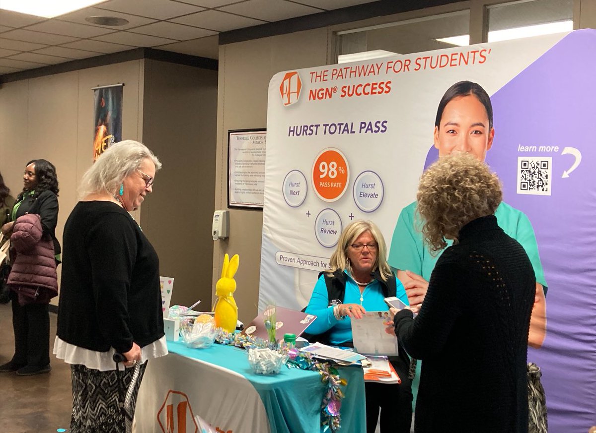 TCAT_Eliz's tweet photo. Our Nursing Instructors enjoyed the TCAT Nursing In-Service hosted by @tcathartsville . Instructor Meredith Pardee hosted a roundtable discussion about teaching Pharmacology. https://t.co/NrGGSjQrgP