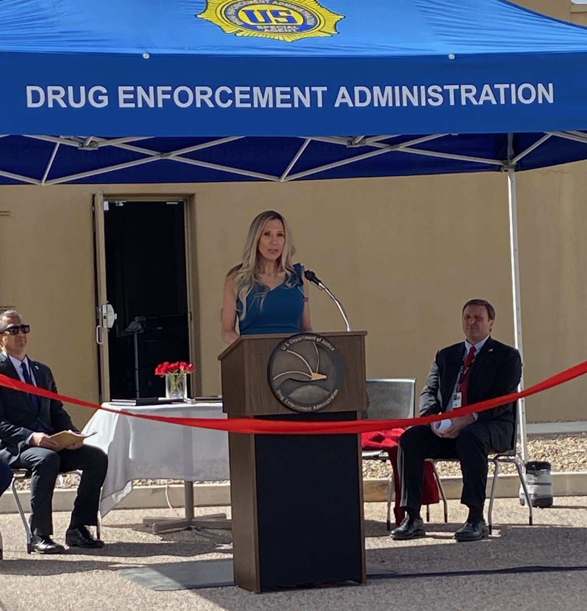 DEAPHOENIXDiv's tweet photo. On March 7, 2024, #DEAPhoenixDiv dedicated the Sierra Vista Resident Office in memory of DEA Special Agent William Ramos, who paid the ultimate sacrifice on December 31, 1986.  SAC Cheri Oz was joined by SA Ramos' family, who cut the ceremonial ribbon.  #NeverForget https://t.co/d4UXgxF1fG
