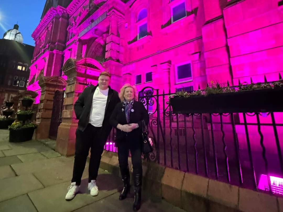 CllrDraper's tweet image. Wigan &amp;amp; Leigh Town Halls are looking impressive lit up 💜 tonight to celebrate #WID2024 &amp;amp; @WASPI_Campaign to support all of our 1950s born women 18K in the Wigan Borough 3.9M countrywide 250K lost one 1950s lady dies every 13 minutes we need Justice now 
#fairandfastcompensation