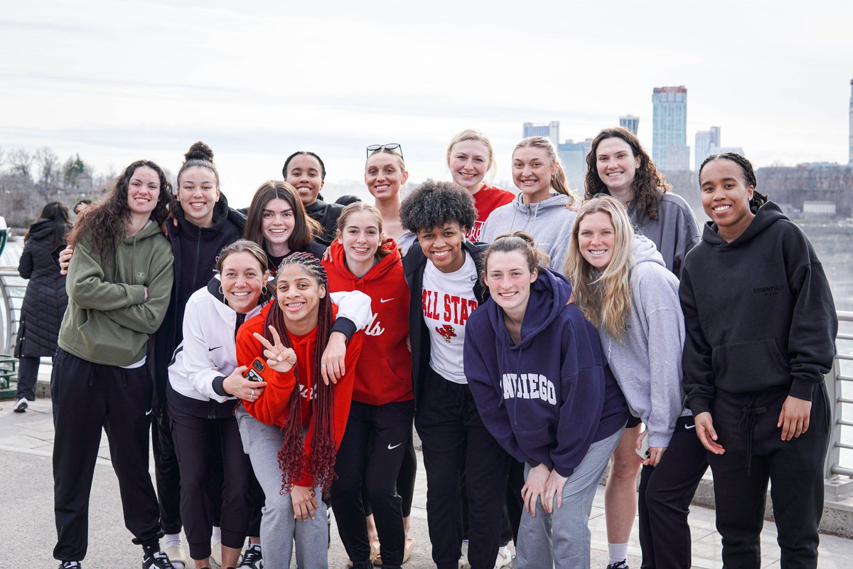 Happy #InternationalWomansDay 🖤

Today we are celebrating the toughness, perseverance and strength of women everywhere. 

We are also extending a big THANK YOU to all the phenomenal women in our lives today and every day! 

#ChirpChirp x #WeFly