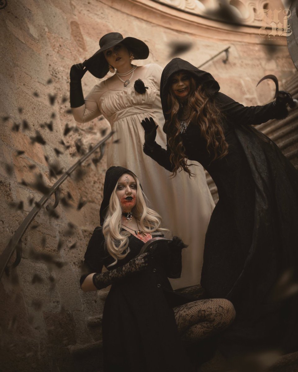 MarijaMorticia's tweet photo. Happy International Women's day from some very badass ladies!
๐ค๐งก๐
Lady Dimitrescu by me.
Daniela Dimitrescu by Juna Avatari.
Bela Dimitrescu by @PixiePadlock
Photo by Noxxal & @nanasredroom
#ResidentEvilVillage #ladydimitrescu #beladimitrescu #marijamorticia #pixiepadlock https://t.co/THKlyAVZv1