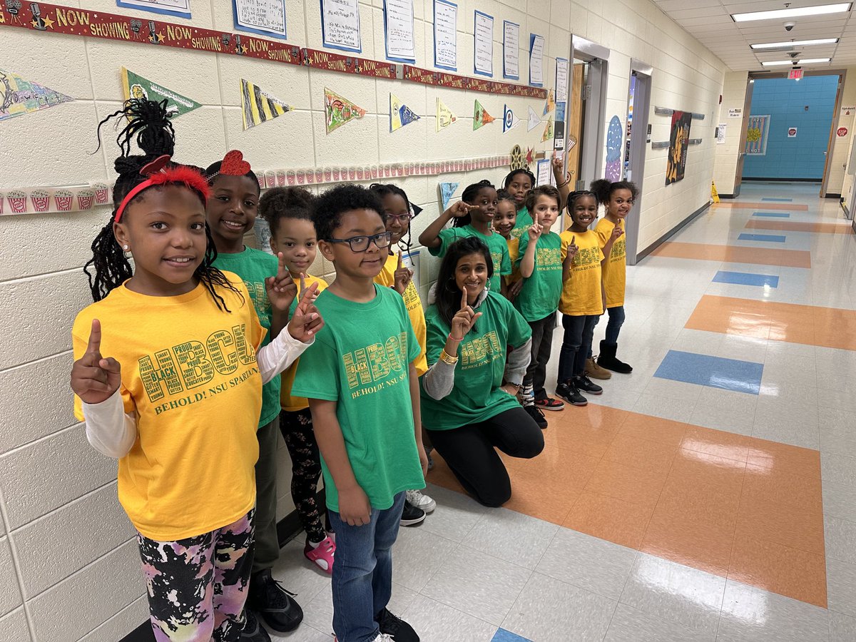 Thank you ⁦@TeamTeeTee2024⁩ for my ⁦@Norfolkstate⁩ #HBCUCollege shirt! I loved sharing this moment of pride with our scholars today ⁦@NealBlueCrabs⁩ #beholdnsuspartans #hbcupride 💚💛