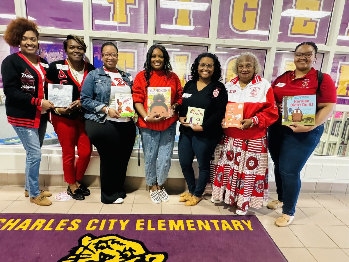 dabelt3's tweet photo. Thank you to the HCAC of Delta Sigma Theta Sorority, Inc. for reading to our students!! The students throughly enjoyed celebrating Read Across America Week! #TigerPride @TigersCCES https://t.co/5kUVfrFrkM