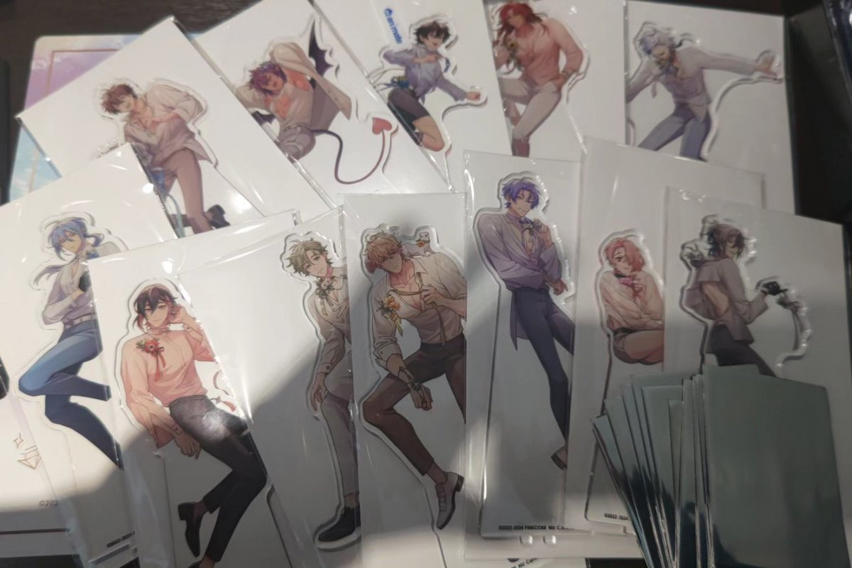 mt3745_JSAS's tweet photo. if you are interested in these items, please ask me! https://t.co/NcyWpHBXa9