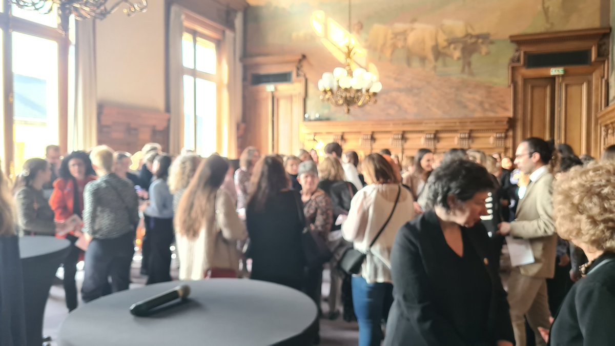 8 Mars 2024 <a href="/lacoopagricole/">La Coopération Agricole</a> et ses Elles étaient invitées à <a href="/Agri_Gouv/">Ministère Agriculture et Souveraineté alimentaire</a> pour célébrer la #JourneeDesDroitsDesFemmes et écouter les témoignages de femmes de tous les secteurs de notre #agriculture . 
Les Ministres ont pu identifier les freins qui existent encore ! 
#légitimité