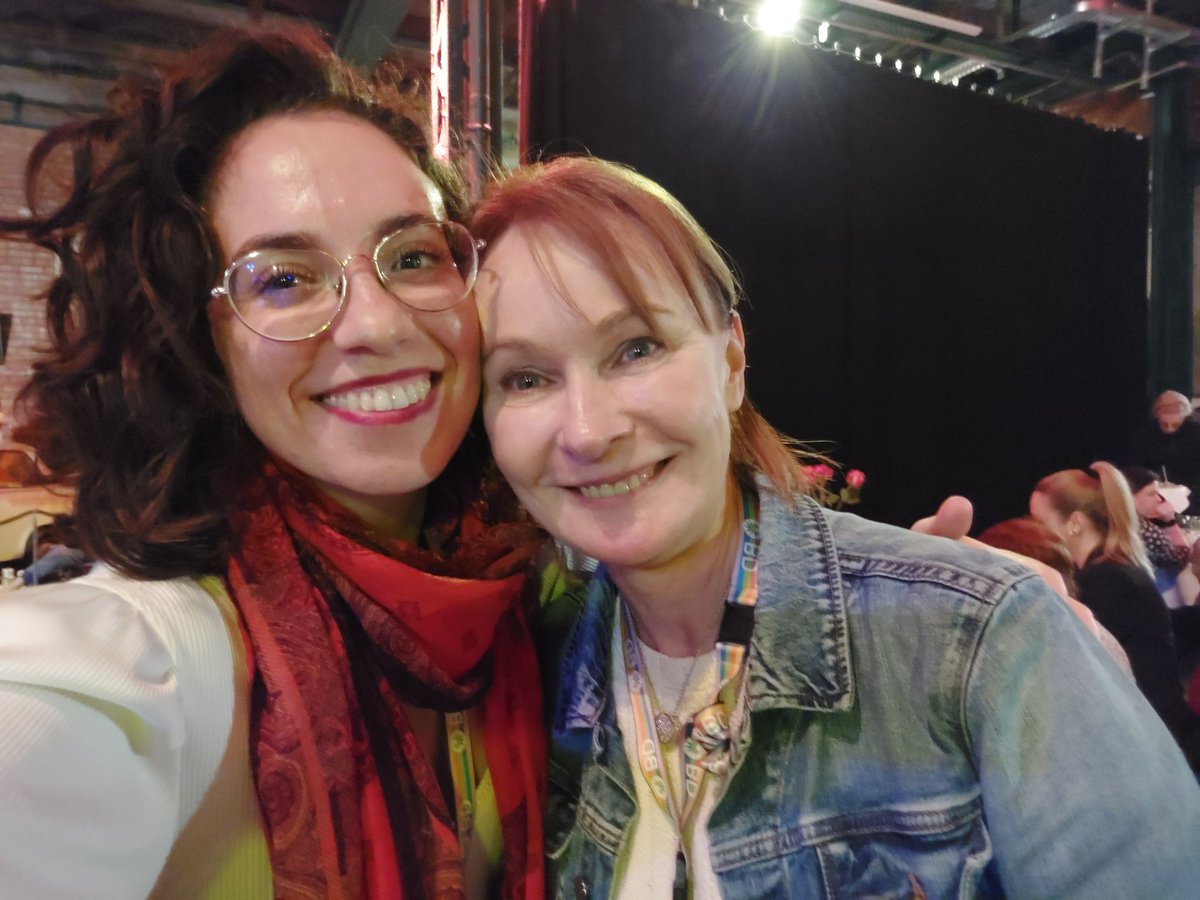 PoggeLab tweet media