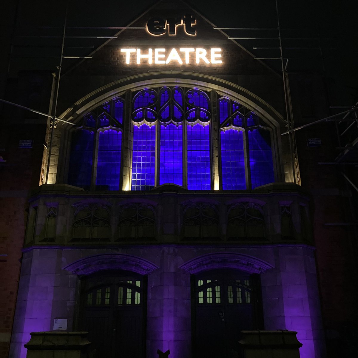 ert_cafe's tweet photo. @ertheatre is lit in purple this evening for #InternationalWomensDay2024 https://t.co/CDT8qjqKpG