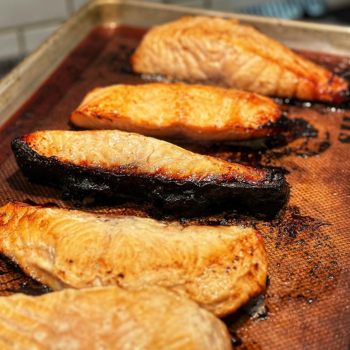 Suruki_SuperMkt's tweet photo. Some weekend dinner insp! "We had tasty broiled salmon #kasuzuke (marinated in #sake lees) and #nishime (simmered vegetables) for dinner from Suruki Supermarket, which I served with #gingerrice using a recipe from JustOneCookbook." — on_brians_plate via IG https://t.co/iSM0a1Hc9c