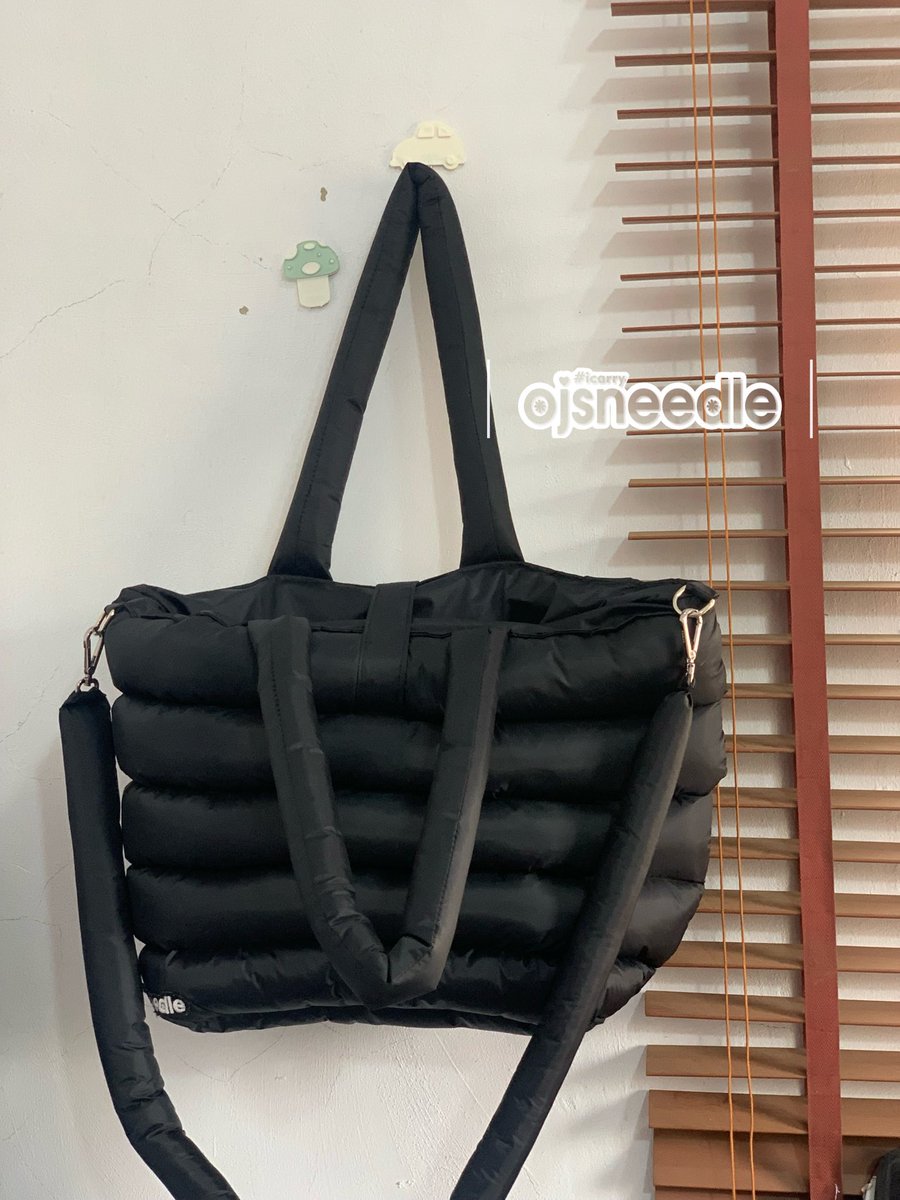 Before you go to bed. Please kindly RT my bags. 💕