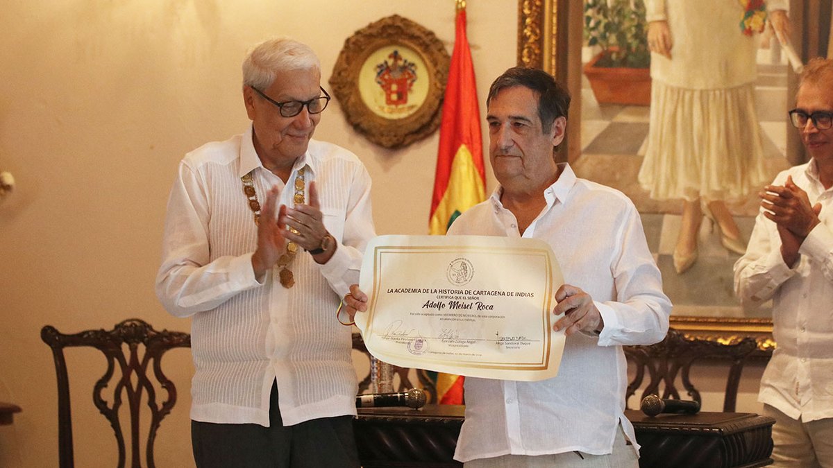 #UninorteNoticia | Adolfo Meisel fue recibido como miembro de número de la Academia de la Historia de Cartagena 👏👏

El rector recibió la distinción por su trayectoria investigativa y sus aportes científicos a la comprensión de la economía del país desde una mirada innovadora.
