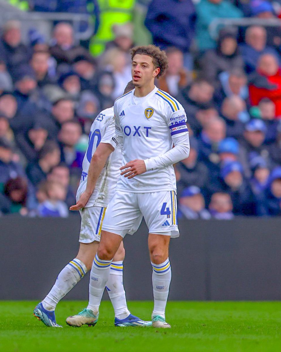 AllDayLUFC's tweet photo. Reminder than Ethan Ampadu cost just £7 million. What a bargain.

#LUFC https://t.co/3gonqvCNBV