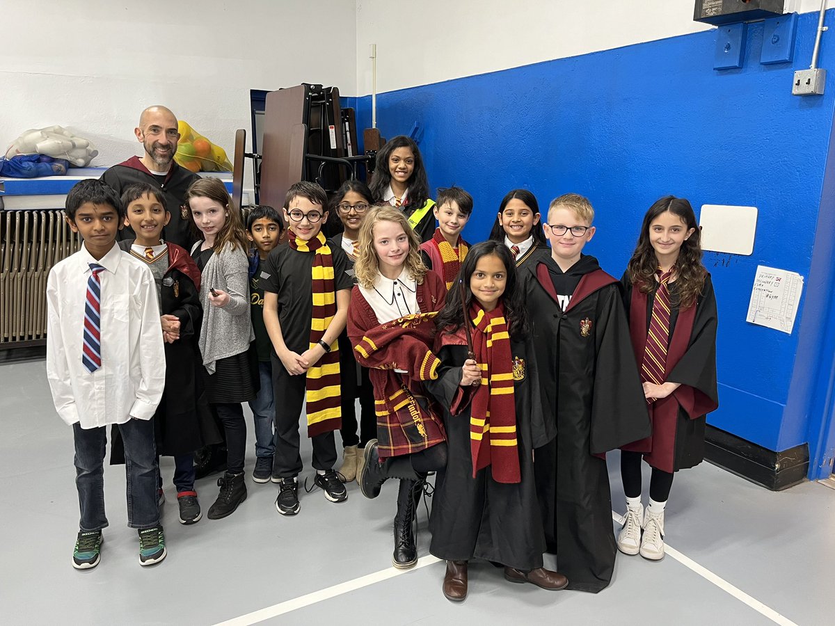 The Gryffindor House was very well-represented on “Dress As Your Favorite Book Character Day” at LHS!! #ReadAcrossAmerica #LakeHiElem