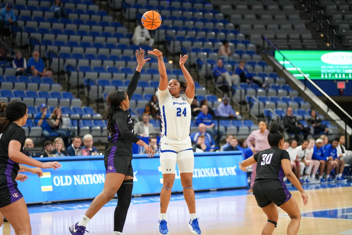 Sycamores face Drake for Senior Day Saturday 📰 tinyurl.com/3euepxbt #MarchOn | #OneGoalOneFamily