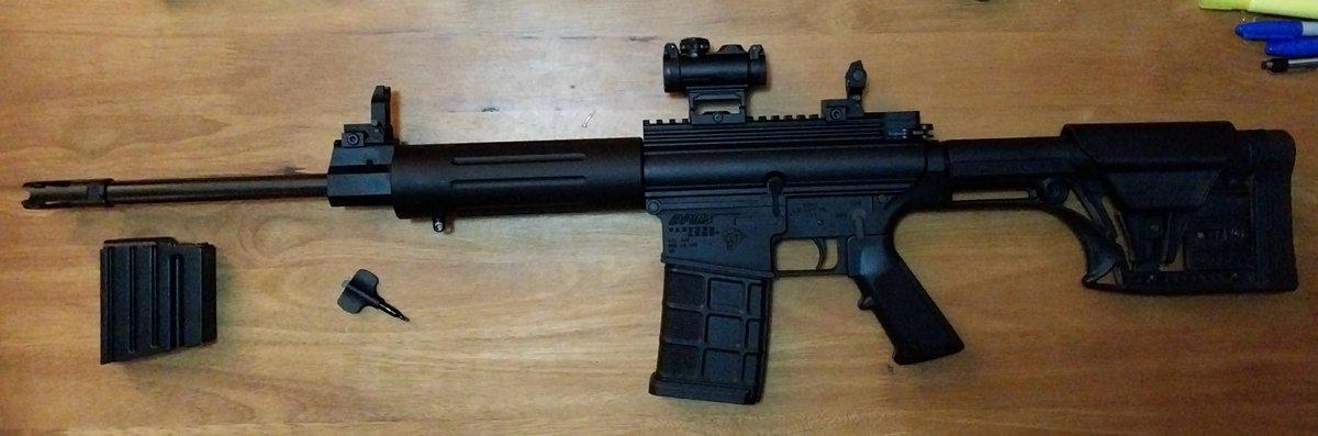 MoniFunGirl's tweet image. Going to sight my #DPMS #AR10 tomorrow, bought a bunch of ammo for it which arrived earlier in the week.

And today is #308Day since it is 03/08 today!

I took the scope off this “used” rifle, added a #SigSauer #RedDot which is an #MOA of 2 , should be good enough for the 180 yrd…