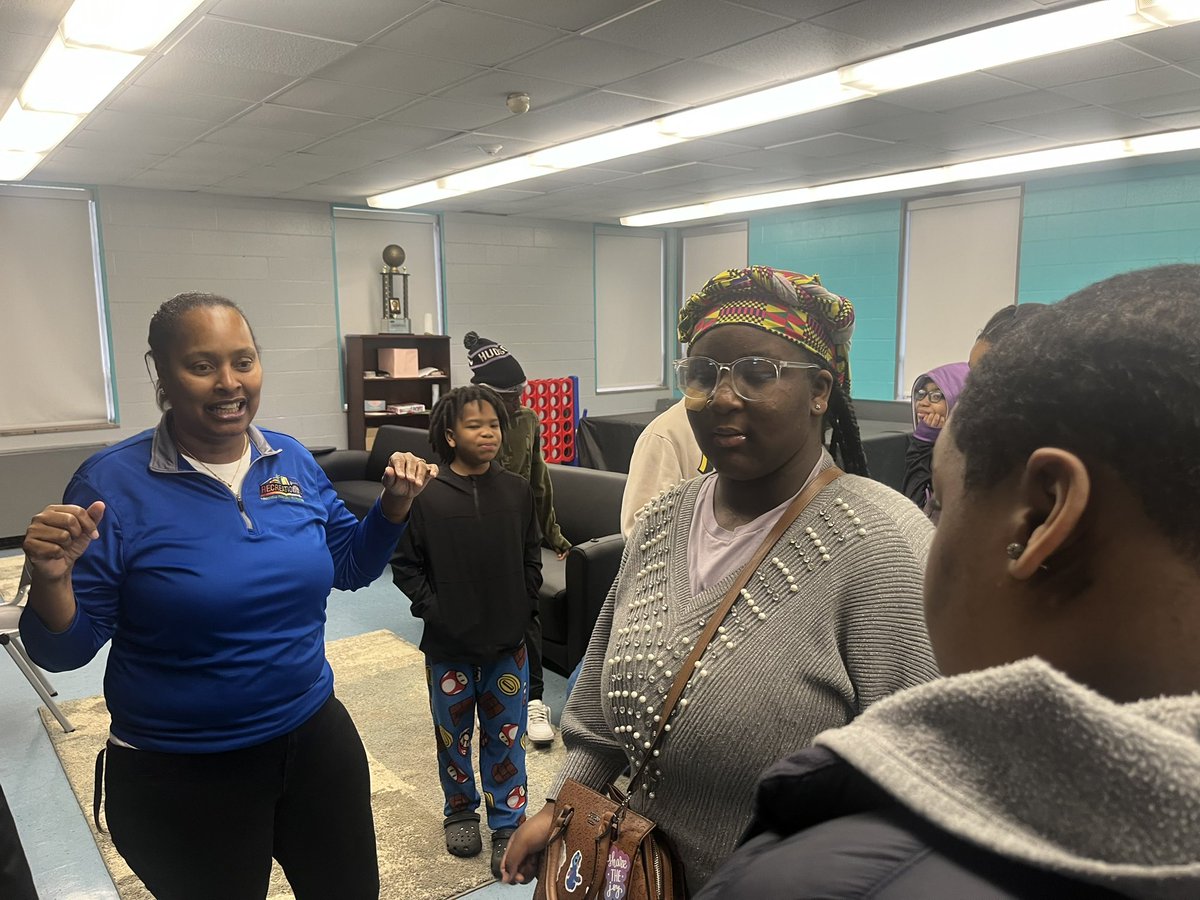 Hudson Middle tweet media