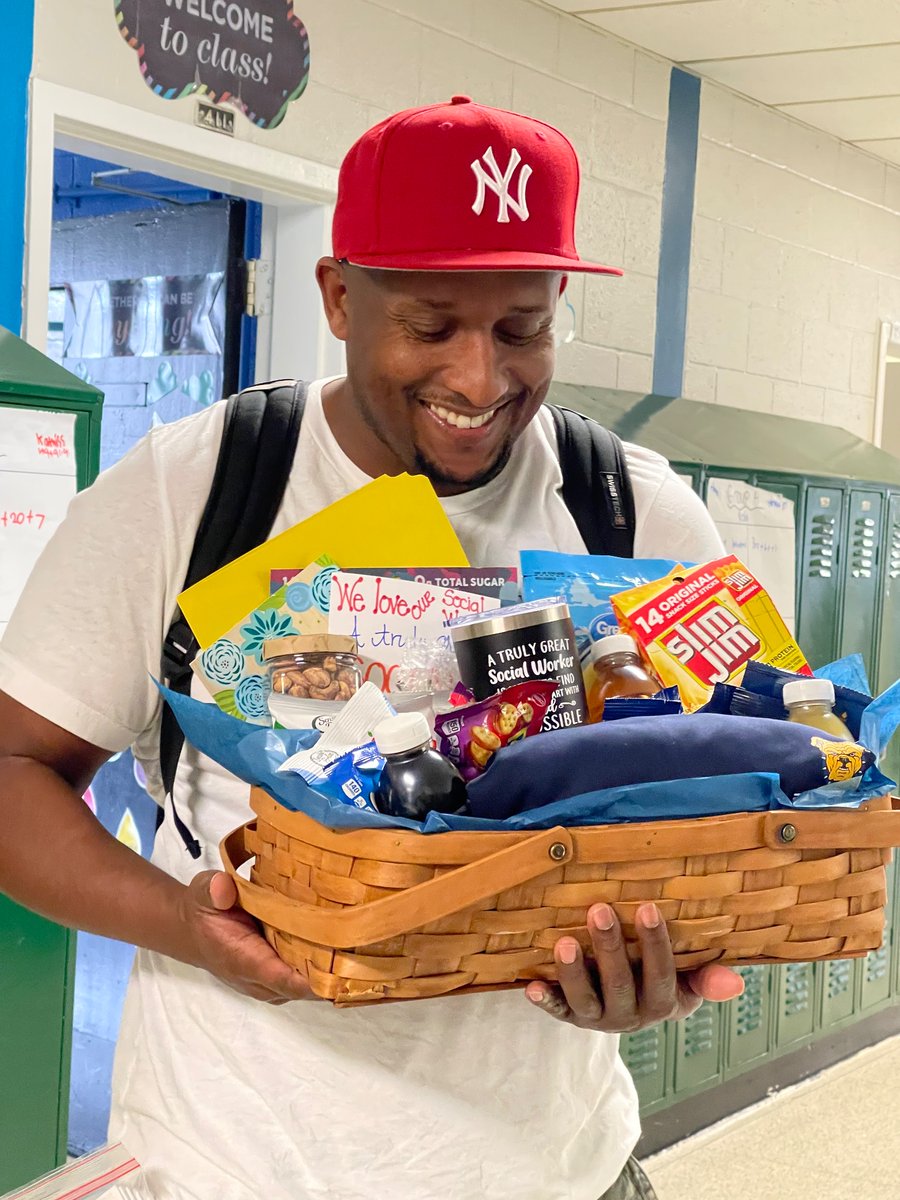 Foust Falcons tweet media