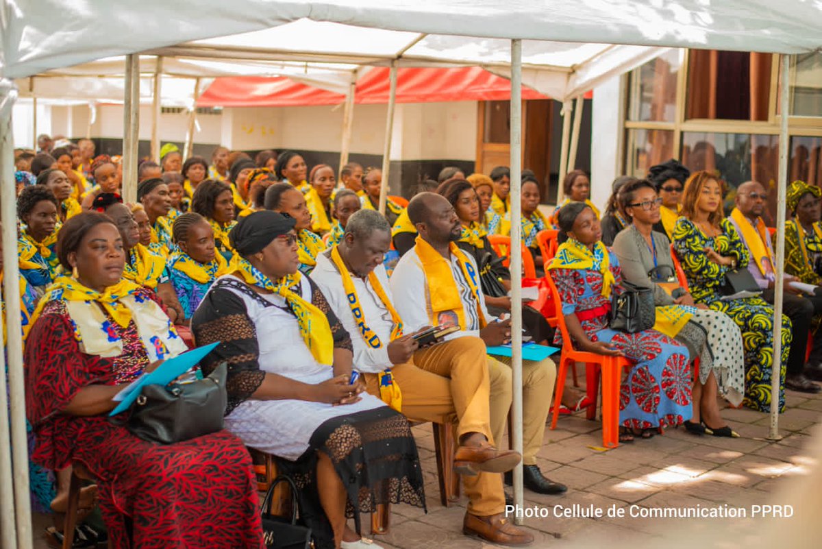 JeannineFalanga's tweet photo. #PPRD
vulgarisation de la semence du maïs variété JKK 981

Kinshasa: 08 MARS 2024

En RDC, le rendement du maïs est souvent faible à cause des contraintes traditionnelles liées á une agriculture de subsistance. https://t.co/HoVIG9lzPV