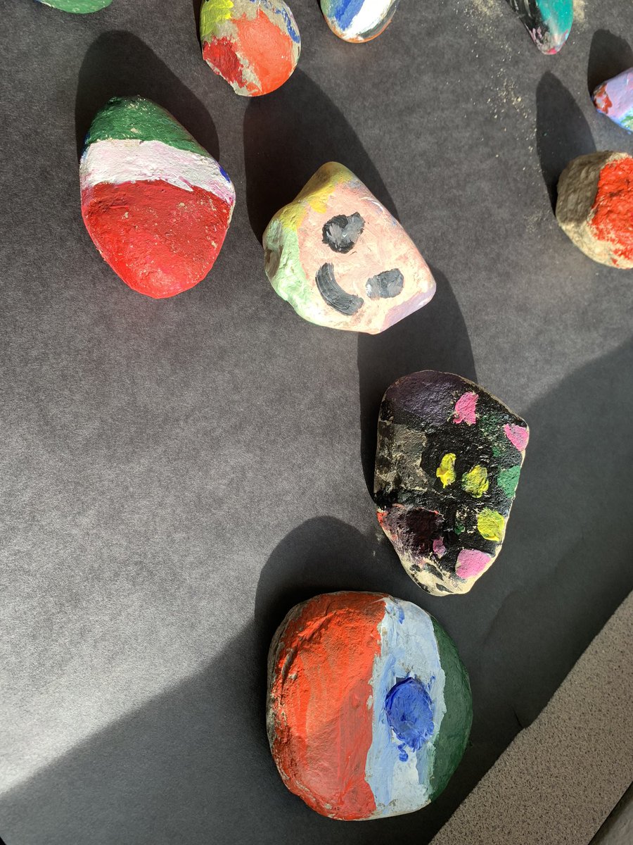 Lori K. Friedman tweet media