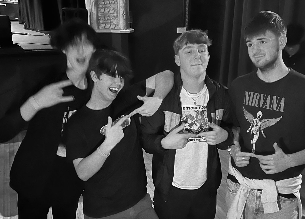 Chippenham band The Vivas win the heat and progress to the final of Battle of the Bands @NeeldArts on 19th April come along and support an indie band of the future @Chippenhamtcl <a href="/ChippenhamHub/">ChippenhamHub</a> <a href="/ChippenhamRFC/">Chippenham RFC</a> <a href="/ChippenhamNow/">Chippenham Now</a>