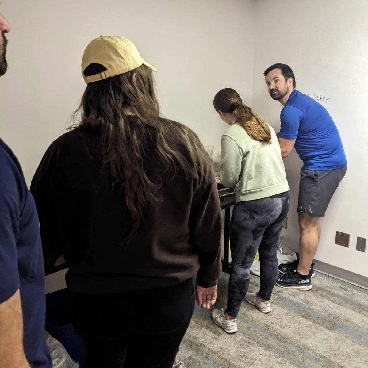 NebraskaEM's tweet image. We had some celebrations yesterday for #emra resident appreciation day! 🎉🎉🎉 This group works incredibly hard to care for their patients and become the best #emdocs they can be! 💪 We are grateful for their hard work every day, night, weekend and holiday! #embound #residencyfam