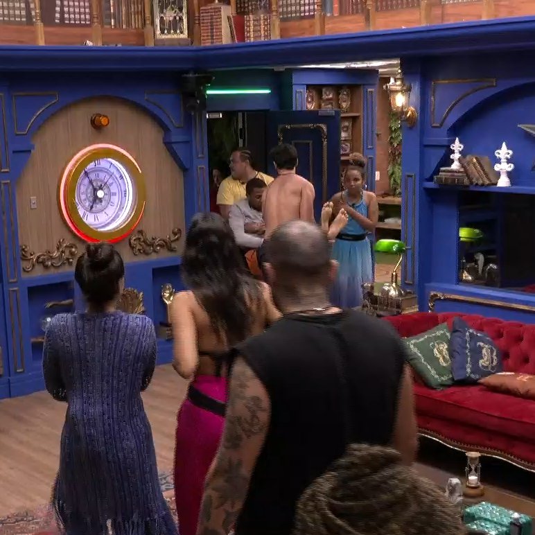 Central Reality tweet media