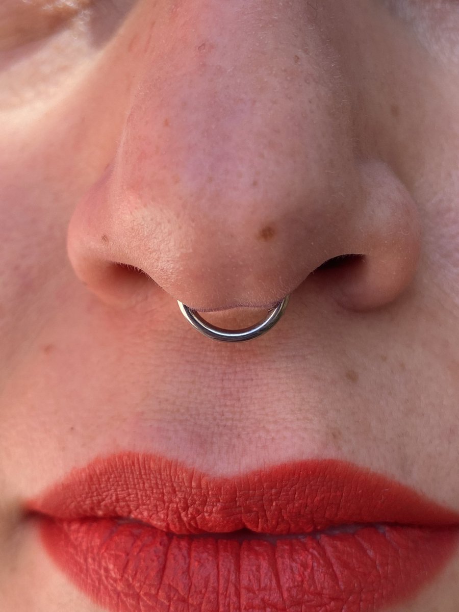 Mario Oliva Piercer tweet media