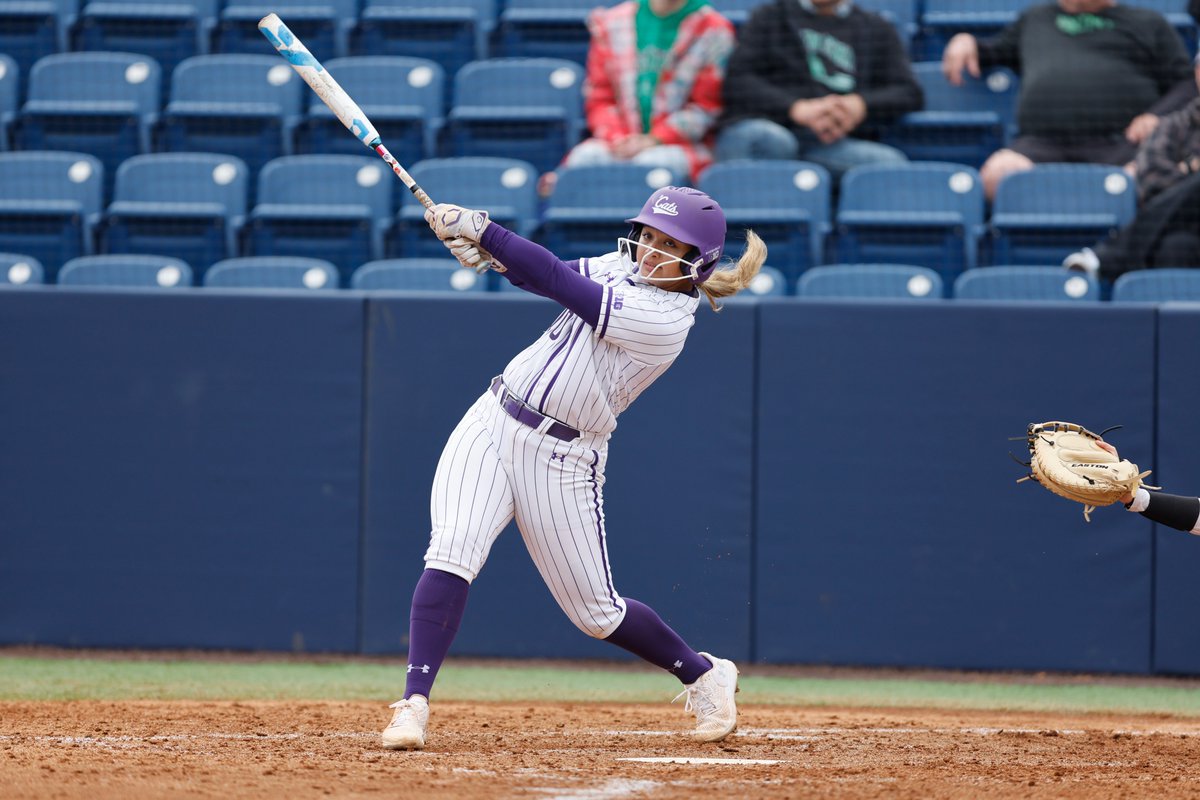 Northwestern Softball tweet media