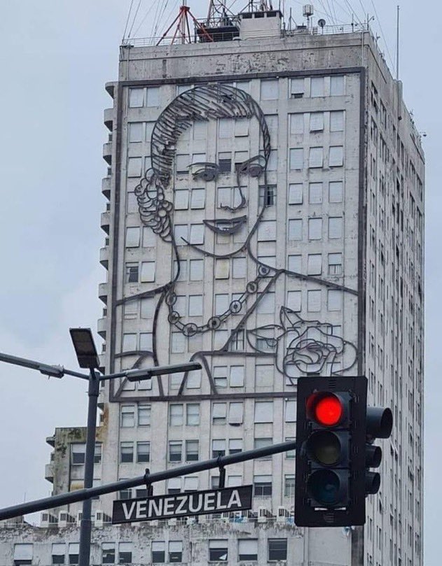 Like si queres que saquen esto y pongan al General José de San Martín.