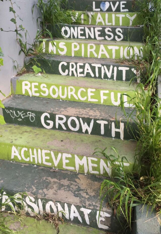 BaoCom_'s tweet image. Where every keystroke crafts a tale of innovation and creativity. Join us in composing the symphony of the future, note by note. 🎹💚 #CreativeKeystrokes #InnovationSymphony #CraftingTheFuture #MusicOfCreativity #InnovateAndCreate #TalesOfInnovation #CreativeJourney