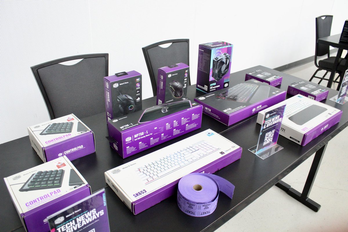 ubcesports's tweet photo. Thank you so much to @CoolerMaster and @uconnect_app for sponsoring UBC Gaming Expo!⌨️

They gave away some awesome prizes that any gamer would love to add to their collection! https://t.co/bHRySmZX2b