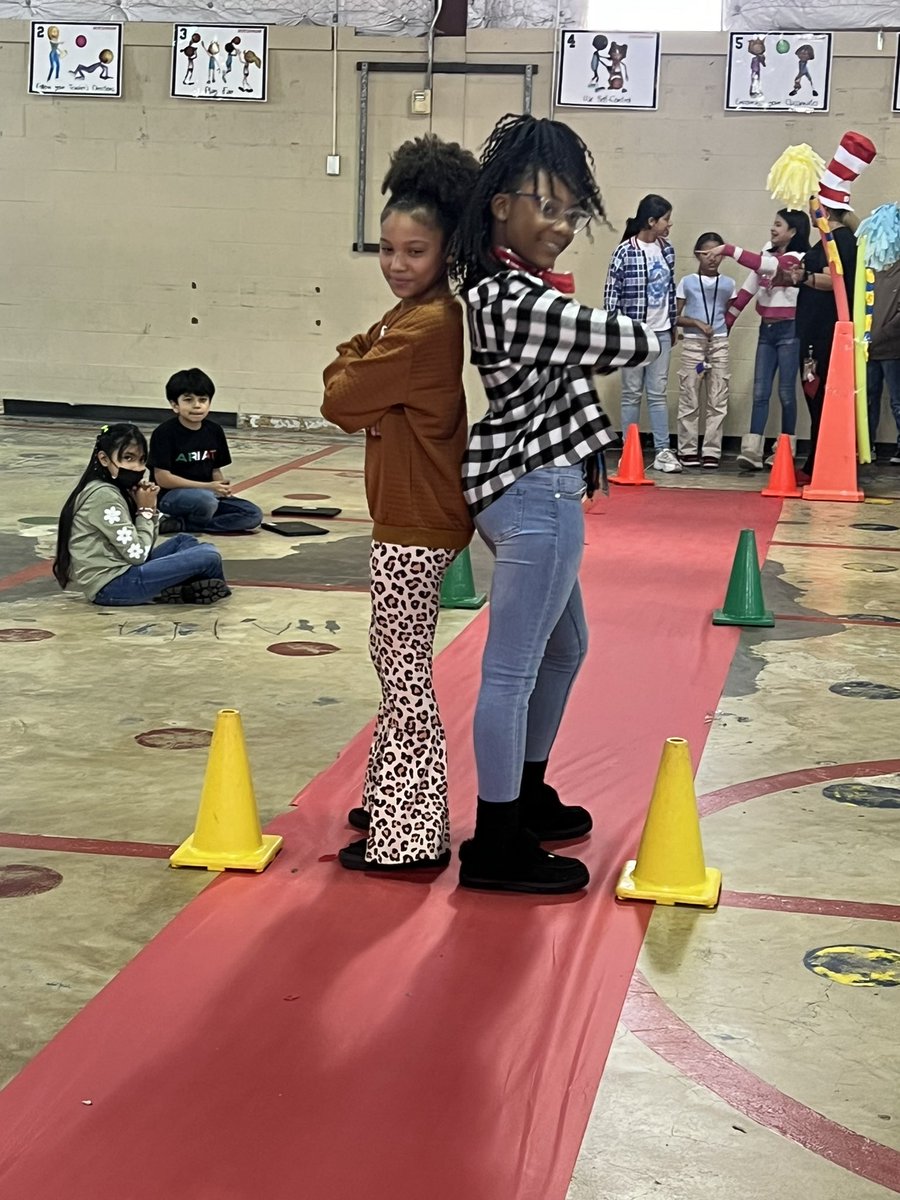 Thompson Elementary LMC tweet media