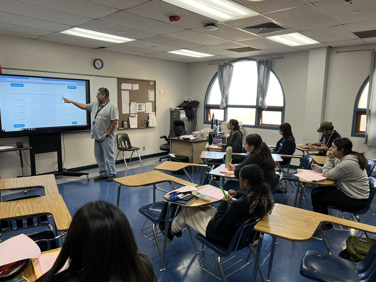 When #LeadershipMatters, you can always count on @IvanCedilloYISD Another successful intersession in the books! Here’s to #SpringBreak #OFOD #THEDISTRICT #ForgeTheFuture @DVHSYISD @YsletaISD @R_Benavides2