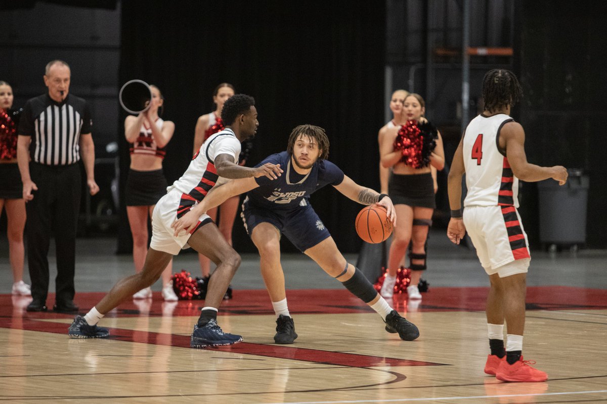 SWOSUAthletics's tweet photo. SWOSU's season comes to a close in the GAC Quarterfinals after the Bulldogs fall 82-74 to (3) Northwestern. @SWOSUHoops https://t.co/K8sEdQuWFX