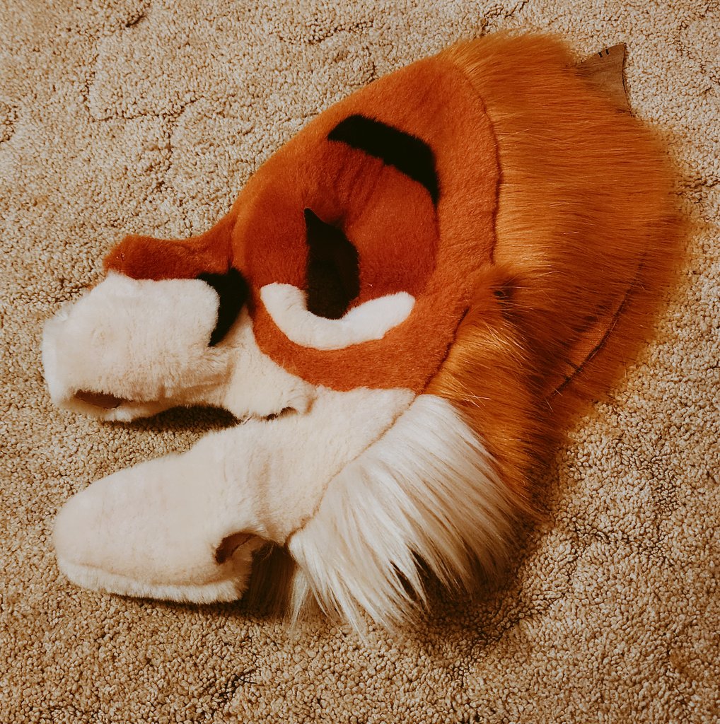 RegalBeansSuits's tweet photo. Fox skin! It's always so fun putting it together! https://t.co/zrjwZb2WXE
