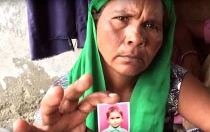 Se supo que meses antes, este niño había atacado a su hermana, una bebé de ocho meses de edad, a quien estranguló mientras sus padres dormían.
En ese momento se descubrió que los familiares sabían de la conducta criminal de Amarjeet pero nunca quisieron hablar de lo sucedido.