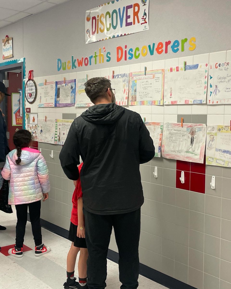 Hidden Lakes Elementary tweet media