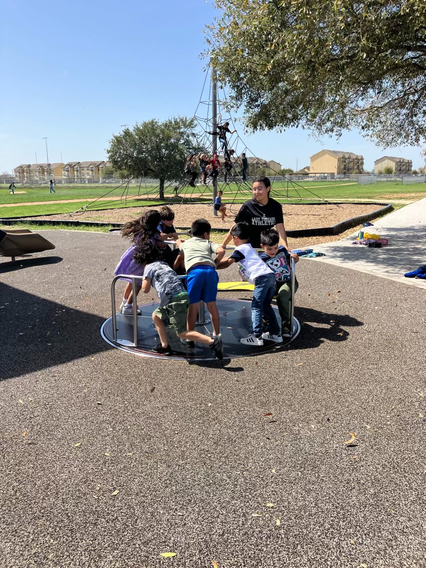 LadyToreadors's tweet image. What a way to kick off spring break and celebrate our future Toreadors! Thank you Koennecke Champions for letting us visit!