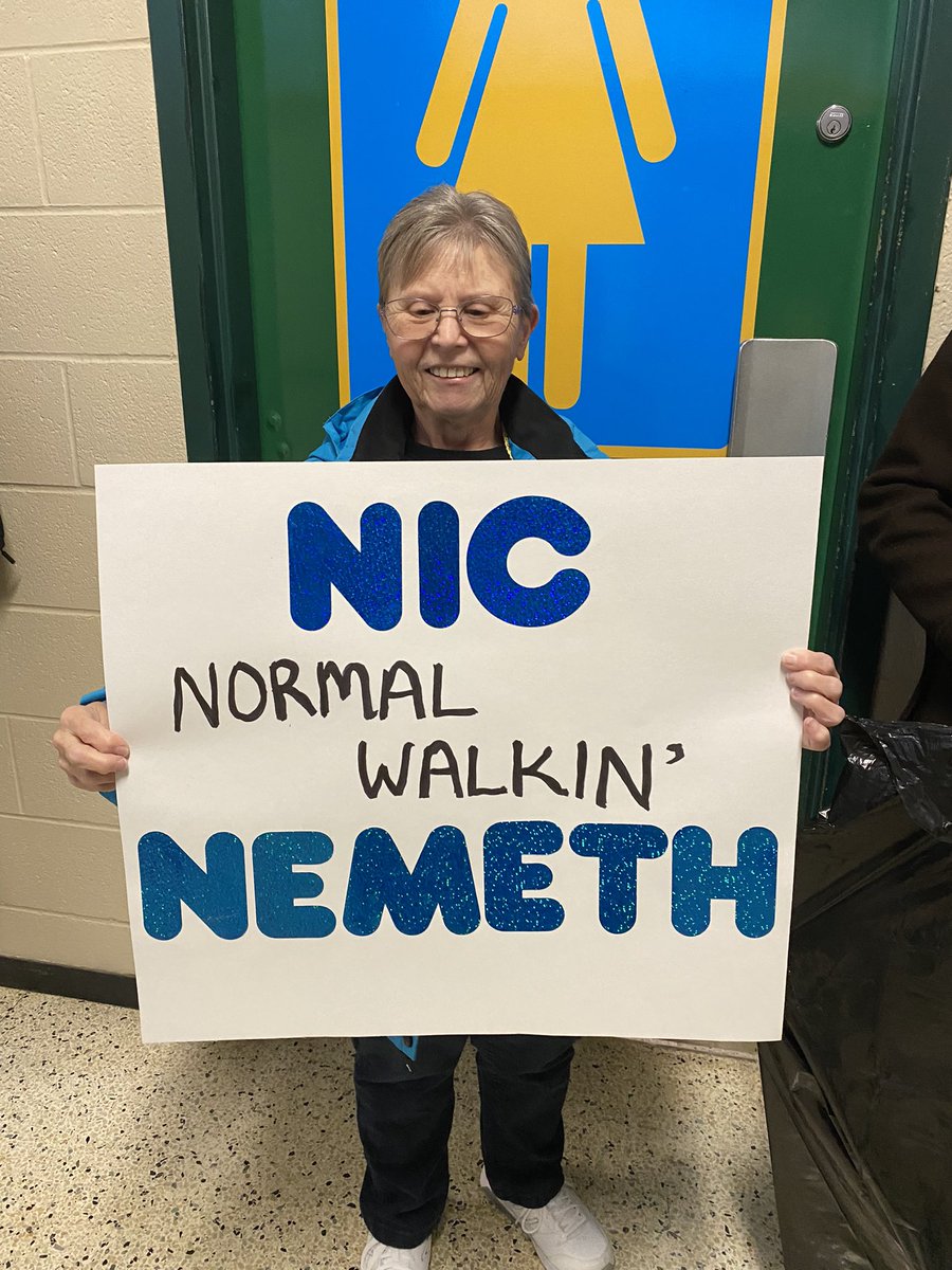 MagnerBetsy's tweet photo. Looking forward to seeing you tonight @NicTNemeth! Sorry @ryrynemnem https://t.co/xkBCT3FIJQ