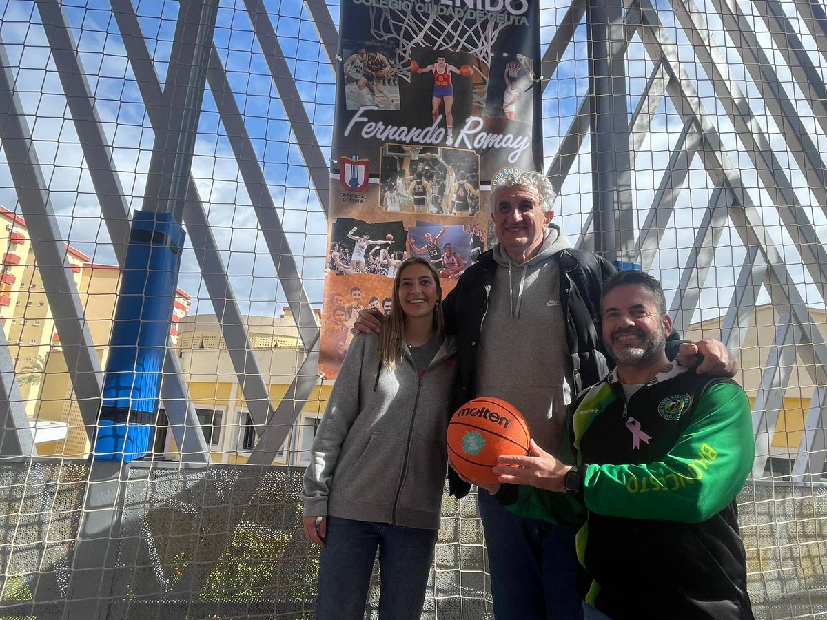 Hoy han aflorado en mi memoria los grandes momentos vivídos con <a href="/fernandoromay1/">fernandoromay</a> en su época de jugador ¡Gracias a todos los que lo habéis hecho posible! <a href="/mariagascon10/">Maria Gascon</a> <a href="/BaloncestoESP/">Baloncesto España</a> <a href="/FedeBasketCeuta/">Federación de Baloncesto de Ceuta</a> <a href="/Ceip17_Ceuta/">CEIP CIUDAD DE CEUTA</a>
