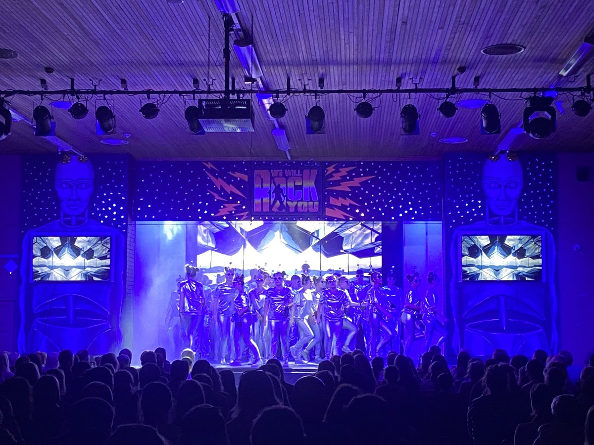 FriaryDP's tweet image. Another fabulous TY show again tonight and remembering our wonderful past pupil Andrea Baker🦋