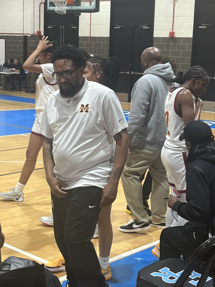 Capitol Hoops (@capitolhoops) on Twitter photo Full circle tonight for Ray Brewer who played his HS ball at Eleanor Roosevelt and is coaching <a href="/BMacLadyHoops/">Bishop McNamara WBB</a> in the Maryland Private School State Championship tonight at Eleanor Roosevelt. Full circle tonight for Ray Brewer who played his HS ball at Eleanor Roosevelt and is coaching <a href="/BMacLadyHoops/">Bishop McNamara WBB</a> in the Maryland Private School State Championship tonight at Eleanor Roosevelt.
