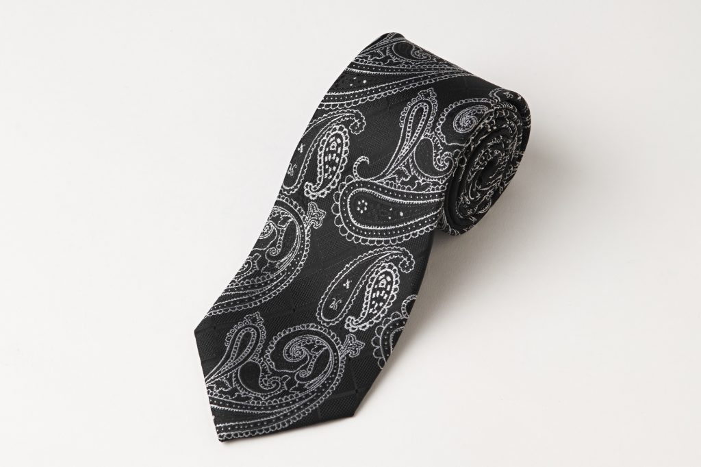 Artistry in Detail'

'Discover the artistry in every stitch. Our patterned ties feature meticulous craftsmanship for unrivaled elegance. 🧵👔 #LaModeMens #ArtistryInDetail'

Do you like? Yes or No
.
.
Comment👇
