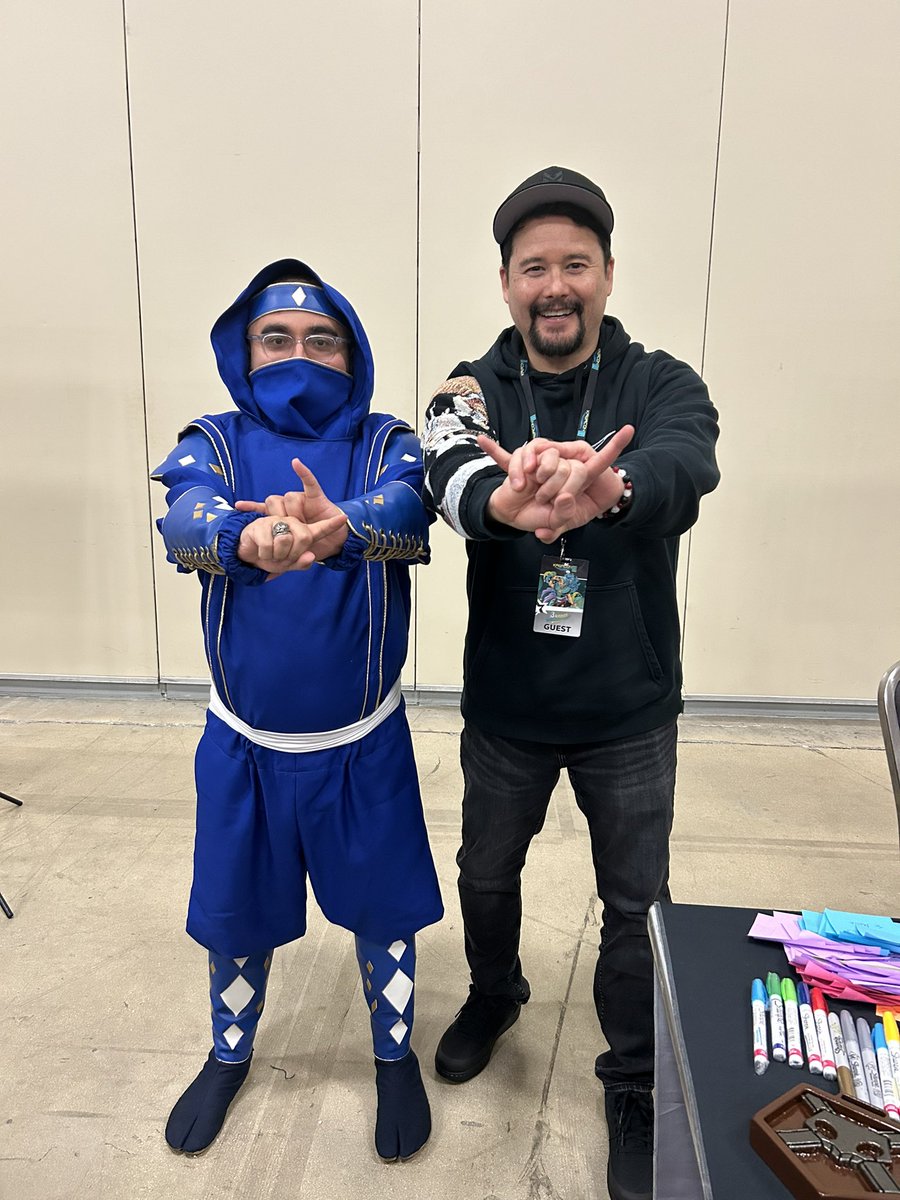 legitjohnsteven's tweet photo. #flackbackfriday to Kawacon last week which was March 2 and 3. Pre birthday weekend was memorable 💙
Saturday: blue Ninjetti ranger
Saturday rave: blue ranger track suit
Sunday: Prince Eric
#kawacon #texascosplayer #latinocosplayer https://t.co/bkiFvZ24G3